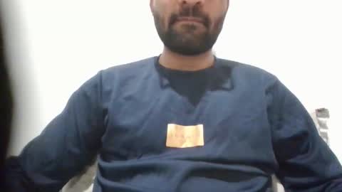 roy018 online show from 14, 4, 2026