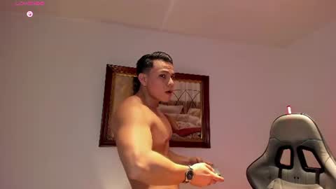 Snapshot of roy__constance chatting on 15, 7, 2026 Roy Constance online show from 15, 7, 2026