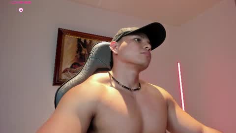 Snapshot of roy__constance chatting on 20, 7, 2026 Roy Constance online show from 20, 7, 2026