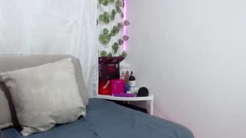 Bruna Royale  online show from 2, 3, 2026