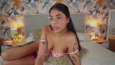 Snapshot of royalechloe chatting on 6, 7, 2026 Chloe online show from 6, 7, 2026