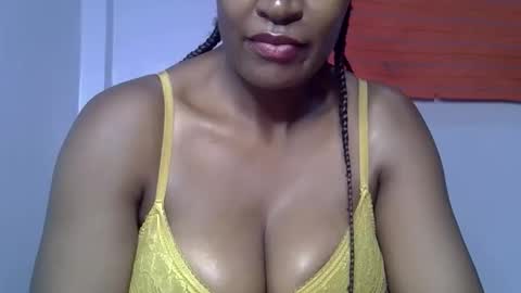 Snapshot of rozie34 chatting on 7, 3, 2026 rozie34 online show from 7, 3, 2026