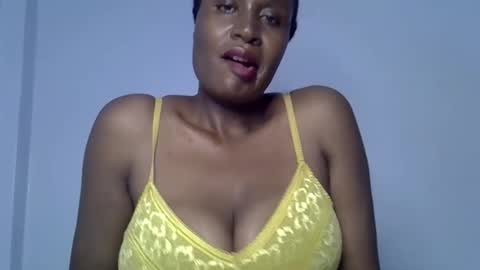 Snapshot of rozie34 chatting on 18, 3, 2026 rozie34 online show from 18, 3, 2026