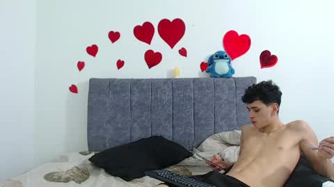 Ruby and Vanie online show from 17, 7, 2026
