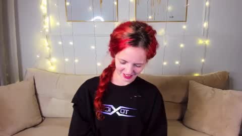 Snapshot of rubyattwood chatting on 8, 3, 2025 rubyattwood online show from 8, 3, 2025