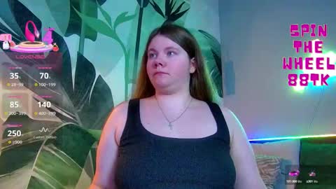 Snapshot of rubyvalen chatting on 10, 10, 2025 Ruby online show from 10, 10, 2025