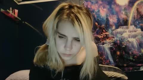 rubyy_nicolee online show from 12, 11, 2025