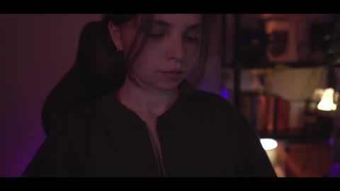 Elena online show from 3, 3, 2025