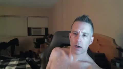 Snapshot of rustic_cuse_777 chatting on 11, 10, 2025 rustic_cuse_777 online show from 11, 10, 2025