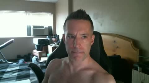 Snapshot of rustic_cuse_777 chatting on 15, 10, 2025 rustic_cuse_777 online show from 15, 10, 2025