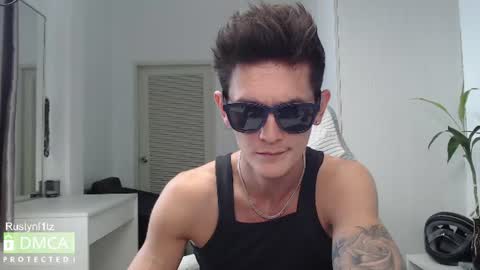 Snapshot of rustynf1tz chatting on 29, 6, 2026 MillionDollarGuy online show from 29, 6, 2026