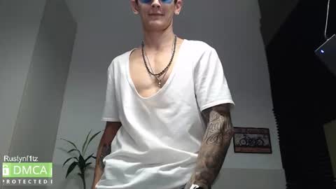 Snapshot of rustynf1tz chatting on 17, 7, 2026 MillionDollarGuy online show from 17, 7, 2026