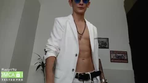 Snapshot of rustynf1tz chatting on 19, 7, 2026 MillionDollarGuy online show from 19, 7, 2026