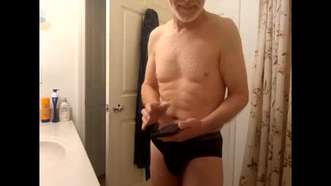 Snapshot of rustyx22 chatting on 9, 2, 2025 Rusty online show from 9, 2, 2025