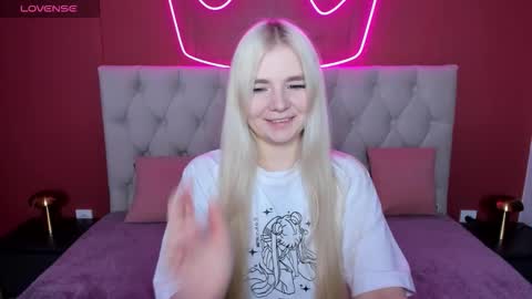 ruthbryant online show from 30, 9, 2025