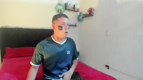 Snapshot of ryan15_ chatting on 5, 2, 2025 Ryan 15 online show from 5, 2, 2025