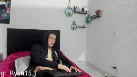 Snapshot of ryan15_ chatting on 10, 3, 2025 Ryan 15 online show from 10, 3, 2025