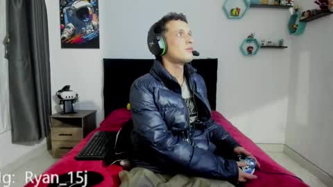 Snapshot of ryan15_ chatting on 9, 9, 2025 Ryan 15 online show from 9, 9, 2025