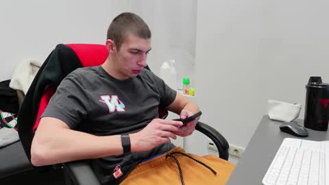 RYAN DOZER online show from 22, 11, 2025