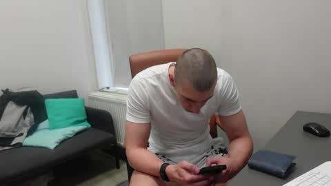RYAN DOZER online show from 4, 5, 2026