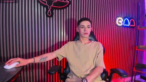 Snapshot of ryan_sailor chatting on 2, 10, 2025 RYAN online show from 2, 10, 2025