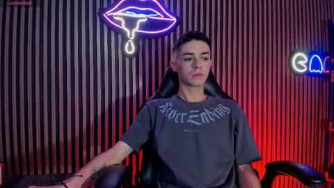 Snapshot of ryan_sailor chatting on 14, 10, 2025 RYAN online show from 14, 10, 2025