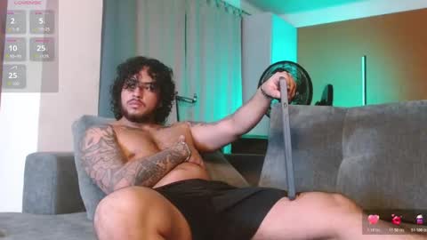 Snapshot of ryan_warren18 chatting on 29, 11, 2025 RYAN online show from 29, 11, 2025