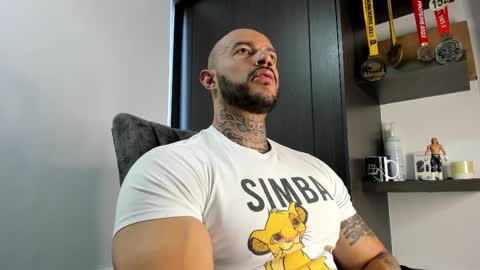 Snapshot of ryanjhonston chatting on 6, 10, 2025 Ryan online show from 6, 10, 2025