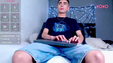 Ryannhill  online show from 16, 2, 2025