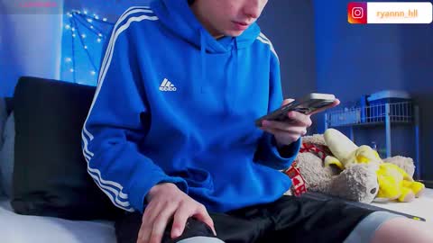 Ryannhill  online show from 2, 12, 2025