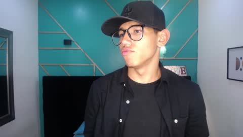 RyanPricee online show from 14, 1, 2025