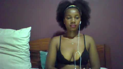 Snapshot of rycie chatting on 24, 10, 2025 Rycie online show from 24, 10, 2025