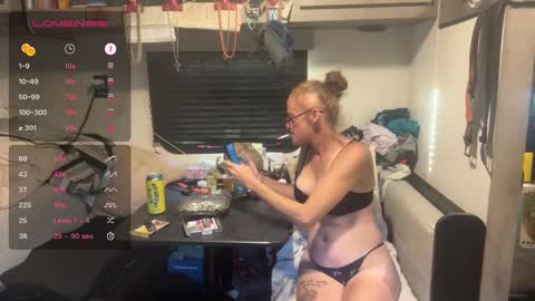 Snapshot of rytracey2024 chatting on 18, 9, 2025 RyTracey2024 online show from 18, 9, 2025