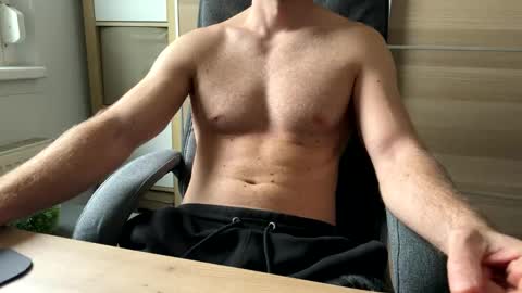 Snapshot of rza09777 chatting on 15, 11, 2025 RZA09 online show from 15, 11, 2025