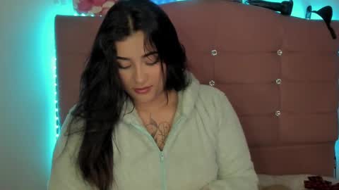 S H A R O N model independient online show from 13, 12, 2024