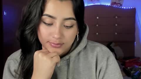 S H A R O N model independient online show from 21, 12, 2024