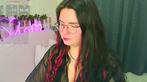 Snapshot of s_katekisa_ss chatting on 8, 2, 2026 Kate online show from 8, 2, 2026