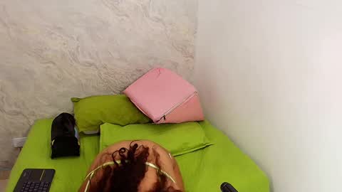 s_sofia_ online show from 20, 2, 2025
