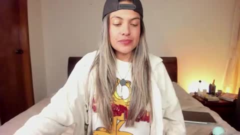 Leslie Beltrn online show from 24, 6, 2026