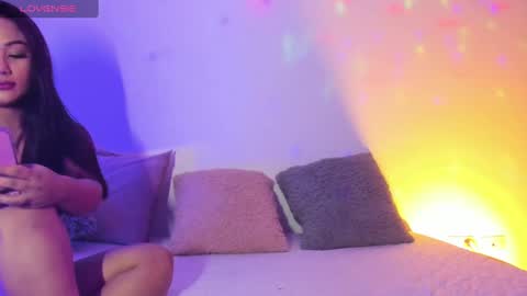 SARA WILSON online show from 30, 12, 2024