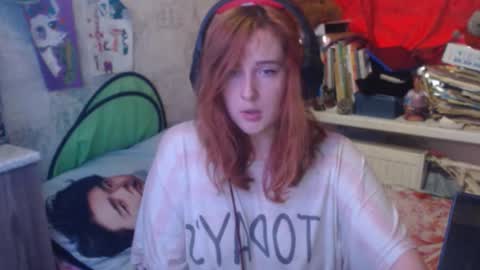 Snapshot of sabochka888 chatting on 28, 9, 2025 sabochka888 online show from 28, 9, 2025