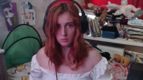 Snapshot of sabochka888 chatting on 8, 10, 2025 sabochka888 online show from 8, 10, 2025