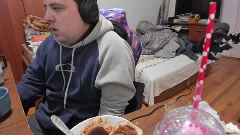 1141323  my Lord Mister Max   moms treasure online show from 19, 1, 2025