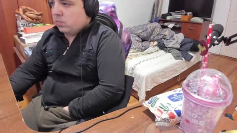 1141323  my Lord Mister Max   moms treasure online show from 23, 1, 2025