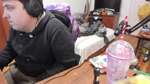 1141323  my Lord Mister Max   moms treasure online show from 30, 1, 2025