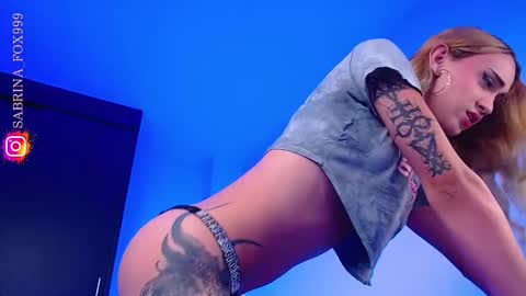 Snapshot of sabriina_fox999 chatting on 8, 2, 2025 sabrina fox online show from 8, 2, 2025