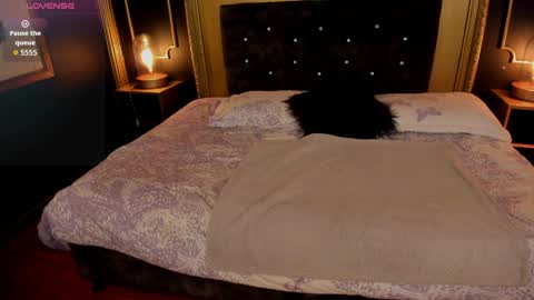 Sabrinaaa  online show from 5, 6, 2026
