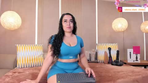 Sabrina Shark online show from 6, 5, 2026