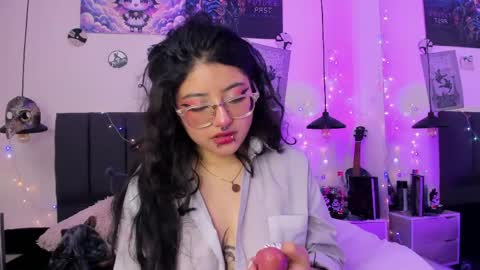 Sabrina  online show from 17, 3, 2026