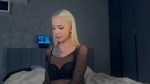 Snapshot of sabrinkaa chatting on 10, 5, 2026 Sabi Ryder new acc online show from 10, 5, 2026